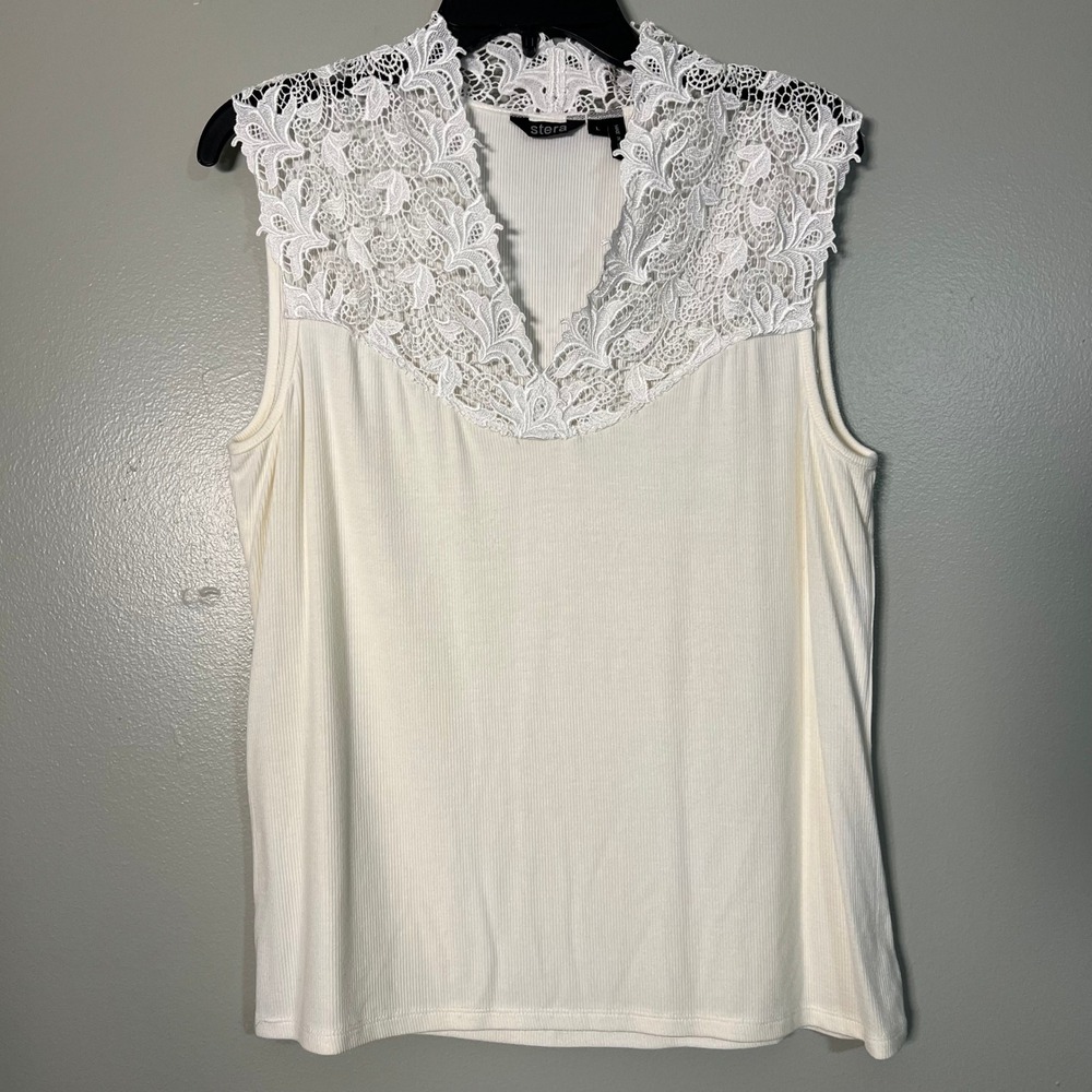 Stera Cream Ribbed Sleeveless Top White Floral Lace V-Neck Yoke Large